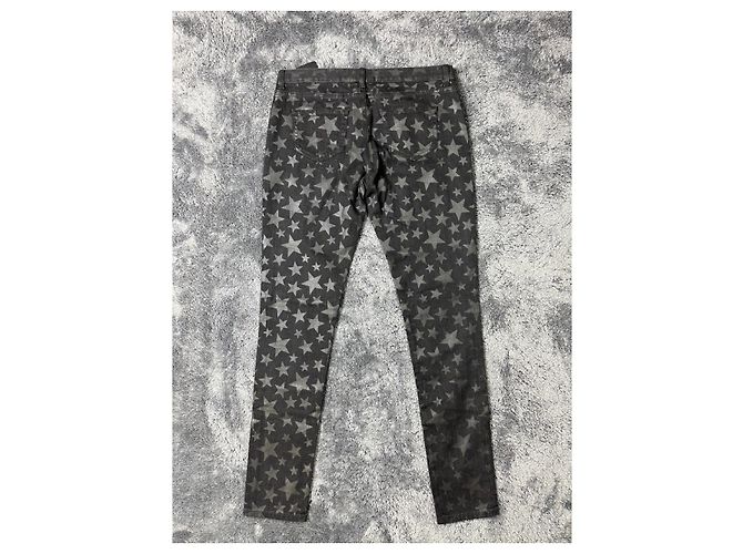 Jeans de denim con estampado de estrellas de Saint Laurent por Hedi Slimane de la colección primavera-verano 2016. Negro - vista 2