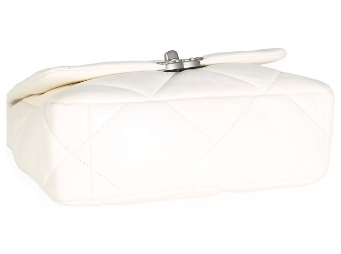 Bolsa Chanel 19 pequena em couro de cordeiro acolchoado branco - vista 7