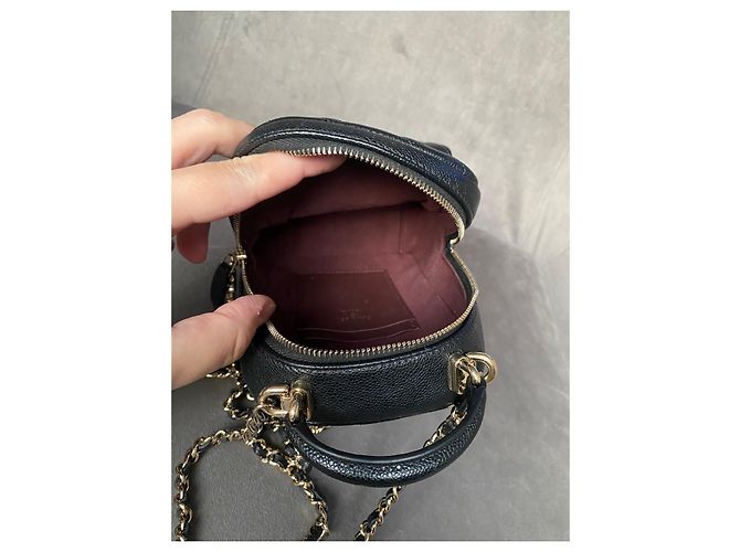 Chanel Classic 24C CC Mini Zaino in Pelle Nera Nero - vista 11