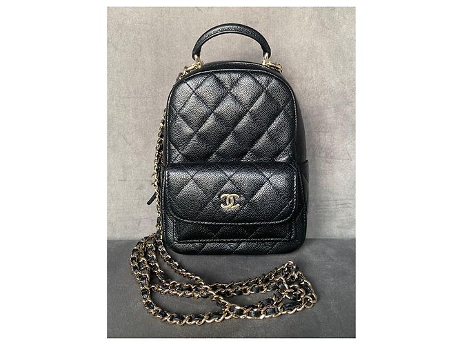 Chanel Classic 24C CC Mini Zaino in Pelle Nera Nero - vista 3