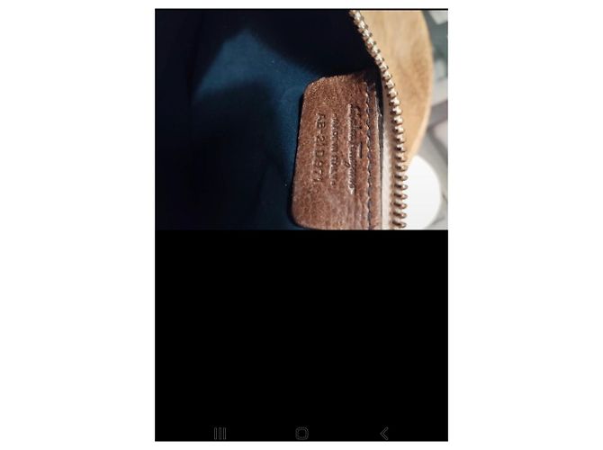 Clutch Salvatore Ferragamo in Pelle di Vitello Marrone Scuro - vista 3