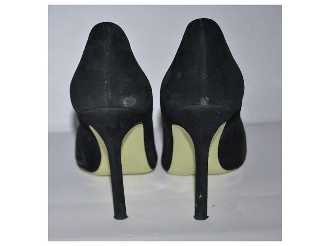 Autre Marque Giannico Pumps aus Wildleder in Schwarz Größe 36 IT - Ansicht 4