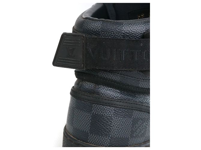 Rivoli LOUIS VUITTON  Sneakers T.EU 41.5 Pelle Nero - vista 4