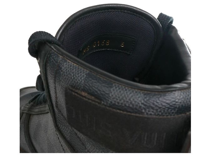 Rivoli LOUIS VUITTON  Sneakers T.EU 41.5 Pelle Nero - vista 6