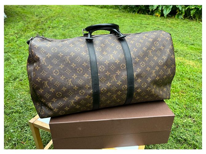 Abbesses Louis Vuitton Borsa Keepall Bandoulière 55 Macassar Marrone scuro - vista 3