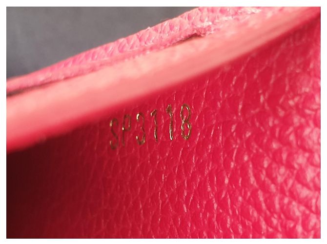 Louis Vuitton Cartera Victorine Escarlata Monogram Empreinte Cuero Roja - vista 13