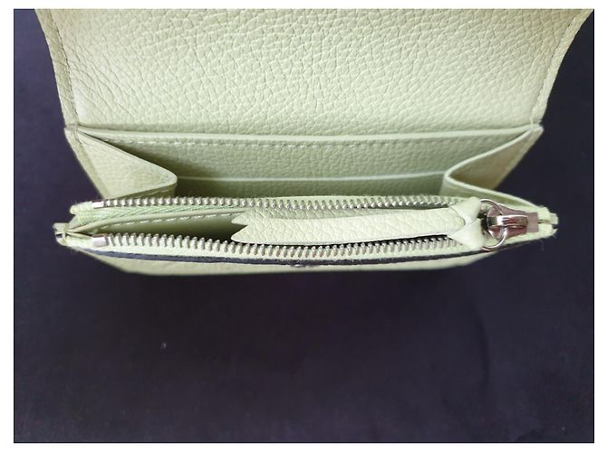 Louis Vuitton Carteira Rosalie Monogram Empreinte Couro Verde - vista 9