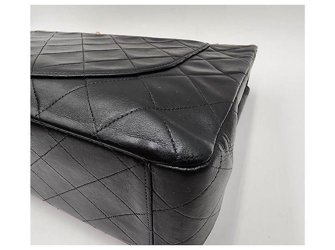 Borsa a tracolla Chanel Timeless Classic Turn Lock Maxi XL Jumbo Nero - vista 16