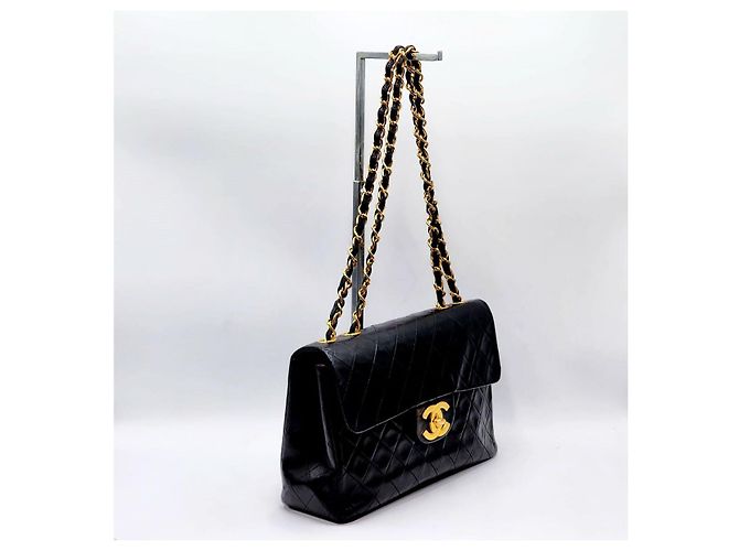 Borsa a tracolla Chanel Timeless Classic Turn Lock Maxi XL Jumbo Nero - vista 4