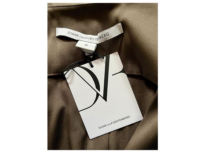 Diane Von Furstenberg DvF Akari Dark Taupe Seiden-Mock-Wrap-Kleid - Ansicht 3