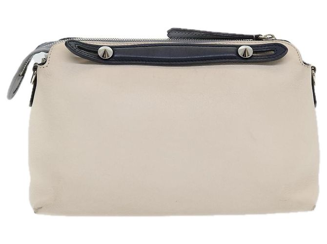 Borsa a mano FENDI in pelle beige Auth ar12221 - vista 2