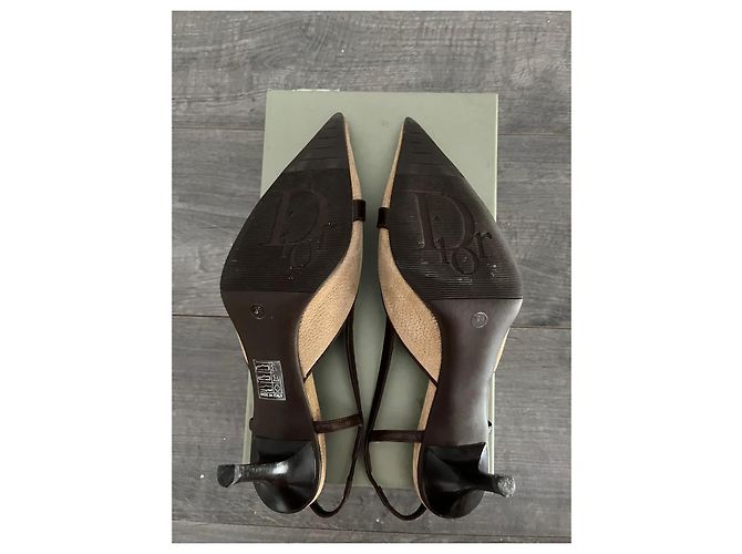 Décolleté Christian Dior in pelle beige 39 - vista 5