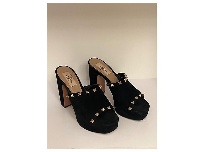 Mule con piattaforma Rockstud di Valentino Garavani Nero - vista 4