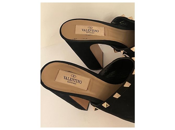 Mule con piattaforma Rockstud di Valentino Garavani Nero - vista 6
