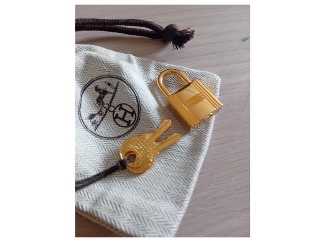Kelly Hermès Serratura con due chiavi Gold hardware - vista 2