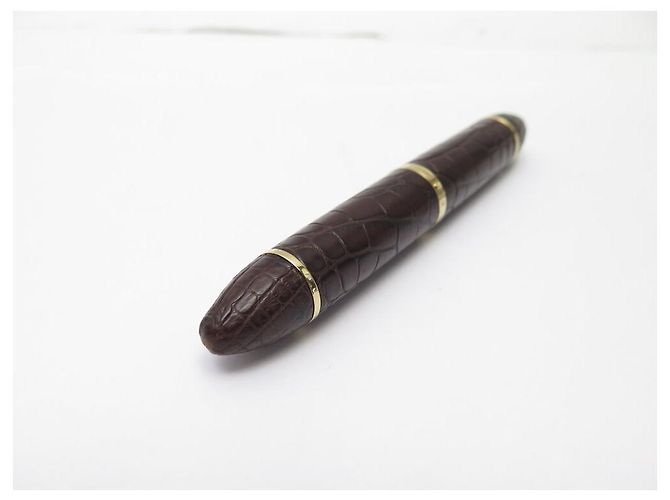 NUEVE PLUMAS LOUIS VUITTON CARGO DE CUERO DE COCODRILO ALIGÁTOR Castaño - vista 9