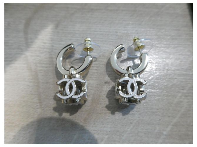 orecchini Chanel nuovi con scatola Gold hardware - vista 2