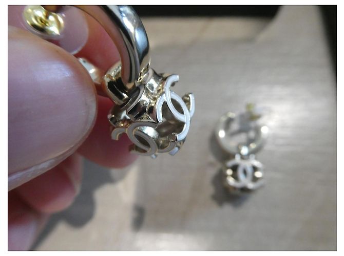 orecchini Chanel nuovi con scatola Gold hardware - vista 3