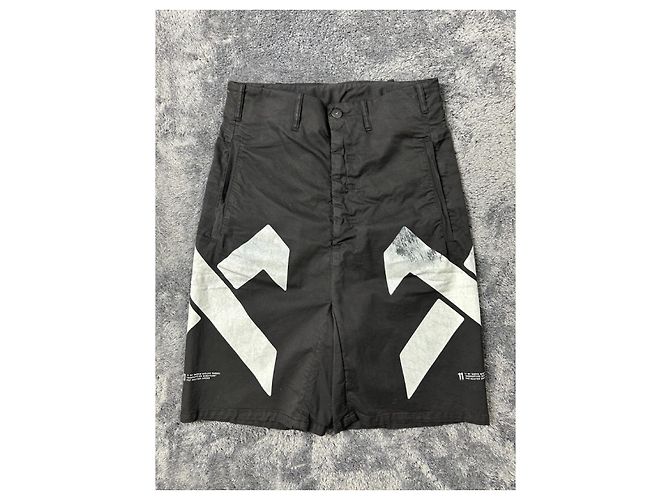 Autre Marque 11 di Boris Bidjan Saberi "Discipline Disruptive" Short Nero. - vista 2