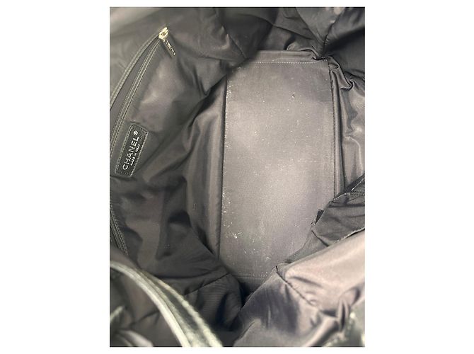 Chanel Paris-Biarritz 2012 GM borsa nera Nero Silver hardware - vista 11