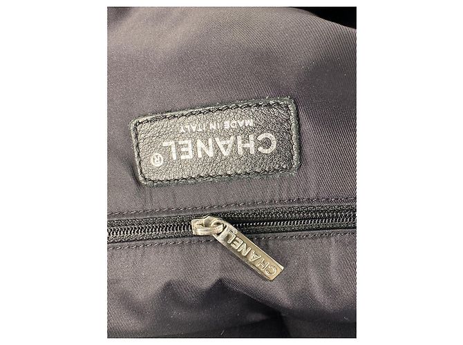 Chanel Paris-Biarritz 2012 GM borsa nera Nero Silver hardware - vista 13