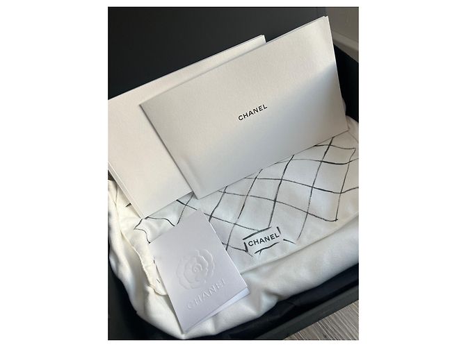 Timeless Borsa a mano Chanel in pelle di vitello grana nera Nero - vista 14