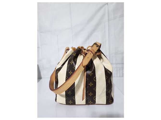 Borsa Petit Noé Monogram Rayures Edizione Limitata Louis Vuitton Marrone/Crema - vista 10