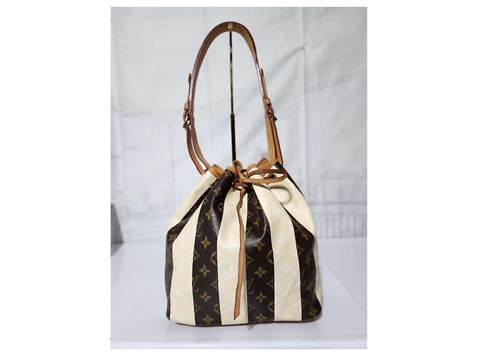 Borsa Petit Noé Monogram Rayures Edizione Limitata Louis Vuitton Marrone/Crema - vista 21