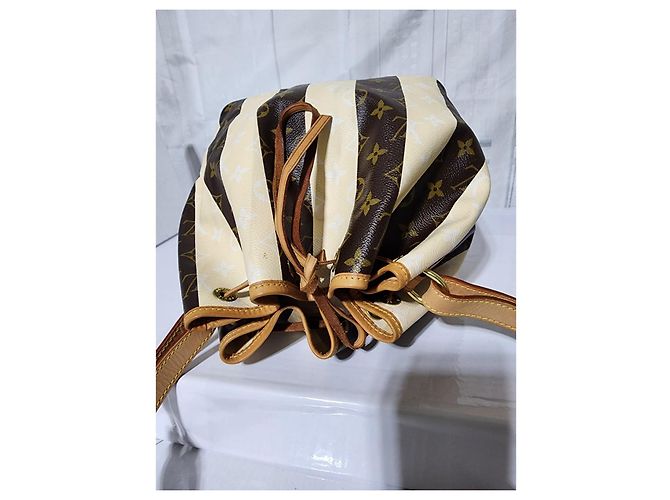 Borsa Petit Noé Monogram Rayures Edizione Limitata Louis Vuitton Marrone/Crema - vista 4