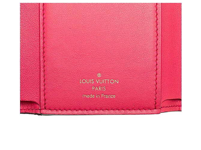 Billetera compacta Capucines en taurillon negro Louis Vuitton - vista 7
