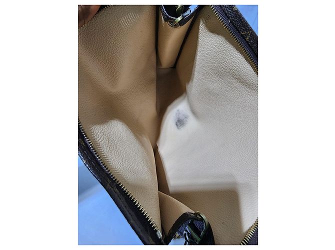 Neceser Monogram LOUIS VUITTON Marrón/Beige Castaño - vista 3
