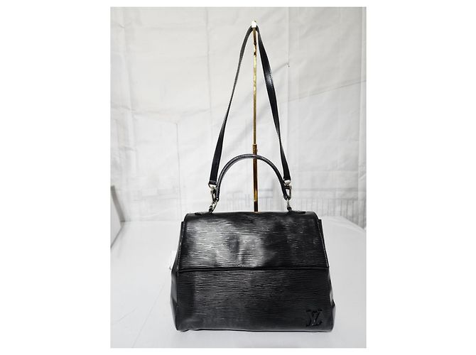 Borsa a tracolla Cluny in pelle Epi nera Louis Vuitton Nero - vista 14