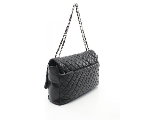 Borsa a spalla in pelle Chanel Jumbo Coco Rain Flap Nero - vista 2