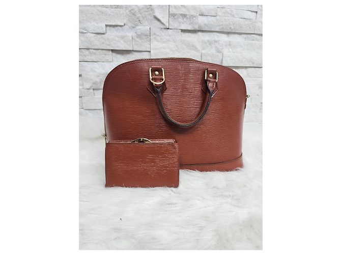 Borsa Alma di Louis Vuitton e portafoglio a chiusura a bacio in pelle Epi Marrone - vista 3