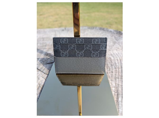 Gucci Cut-Out Card Holder Grey - view 3
