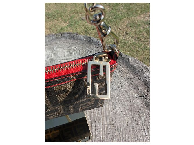 Pochette Fendi Zucca in pelle con catena Marrone - vista 6