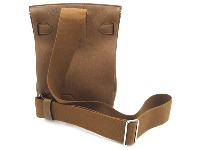 Hermès Marrone Togo Kelly Hac A Dos PM - vista 3