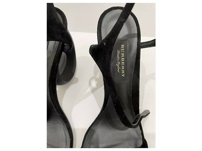 Burberry Sandali ispirati a Henry Moore, edizione limitata Nero - vista 9