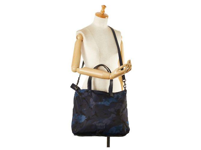 Borsa tote camouflage con borchie Valentino Blu Blu navy - vista 10