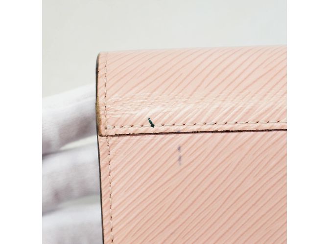 Cartera Larga Epi Twist M61178 Louis Vuitton - vista 5