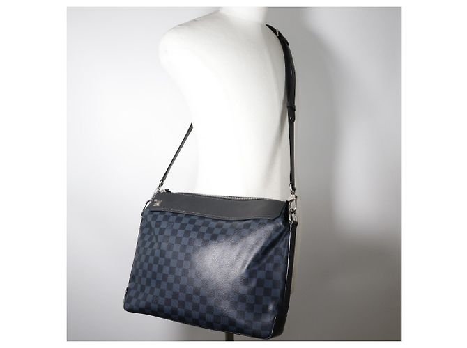 Borsa a spalla Greenwich di Louis Vuitton Nero Blu navy - vista 10