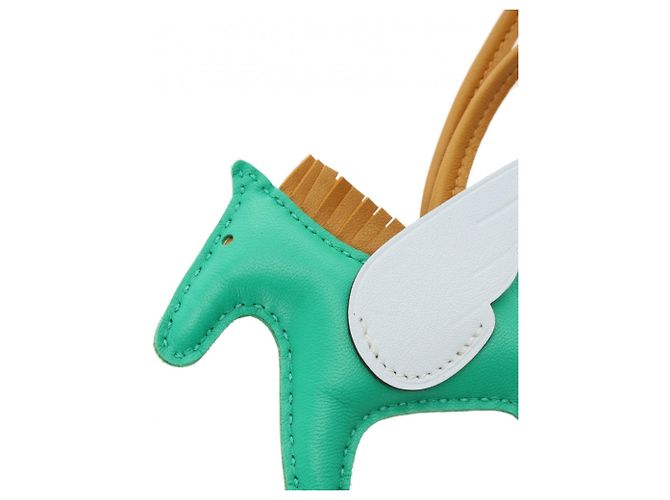 Plume Charm de bolso Pegasus Rodeo PM de Hermès - vista 5