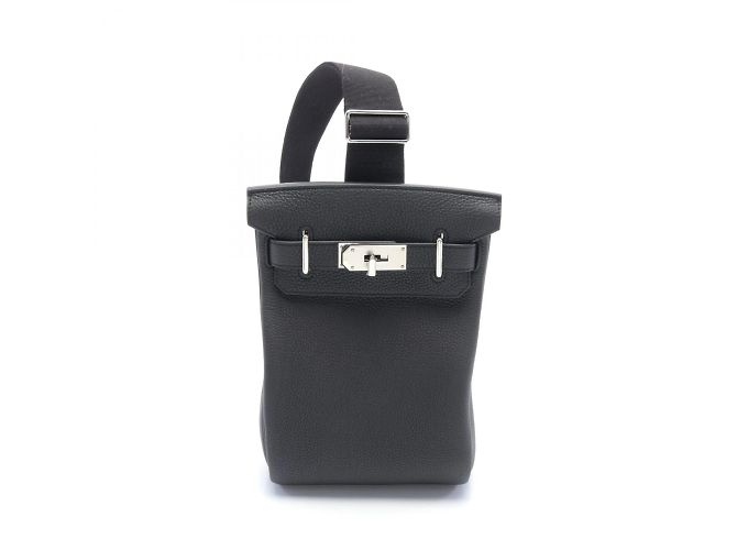 Hermès Sac de taille Hermes Kelly Akkad PM Noir - vue 2