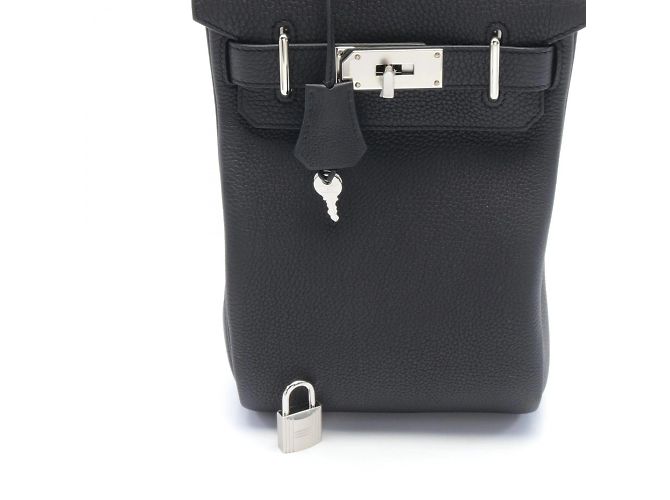 Hermès Sac de taille Hermes Kelly Akkad PM Noir - vue 7