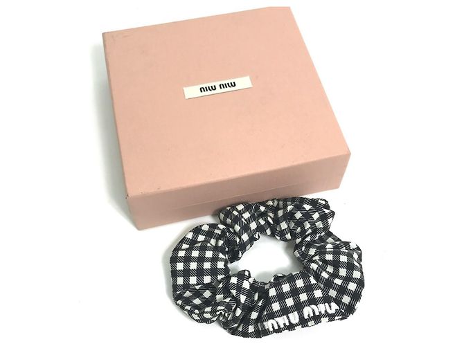 Miu Miu MIU Scrunchie a quadri Nero Bianco - vista 5