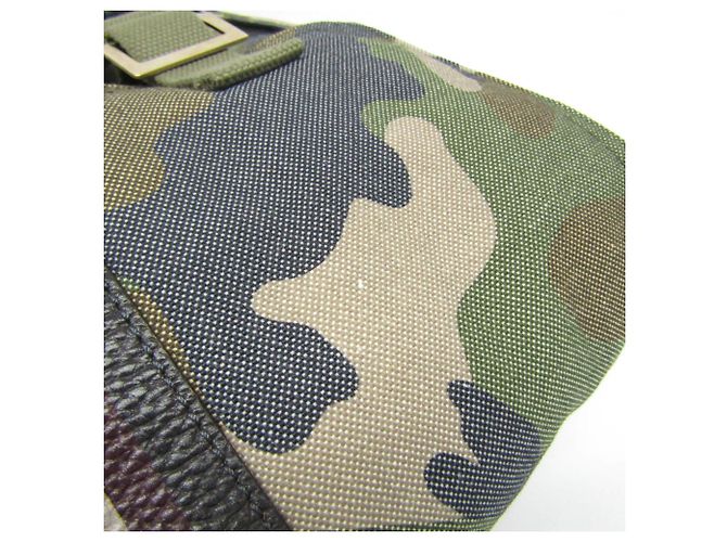 Militär-Tarn-Rucksack Valentino Garavani Khaki - Ansicht 7