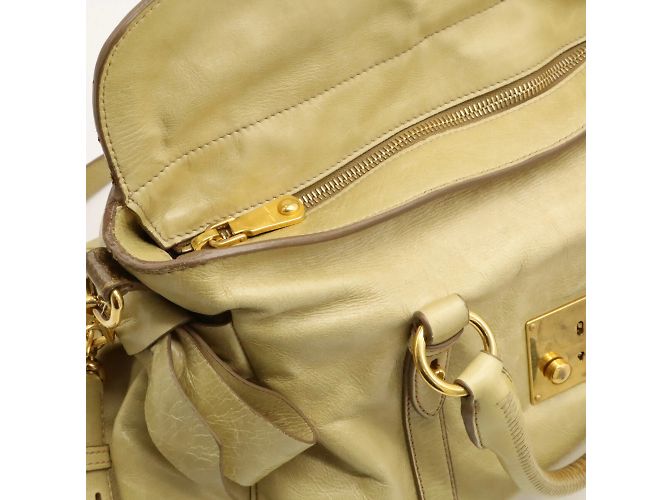 Miu Miu Schultertasche mit Schleife - Ansicht 6