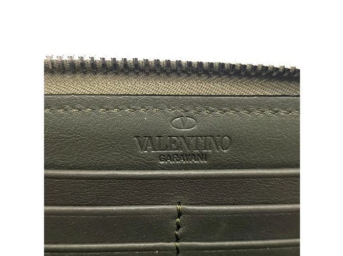 Valentino Garavani Studded VLTN Print Langbörse Weiß Khaki - Ansicht 8