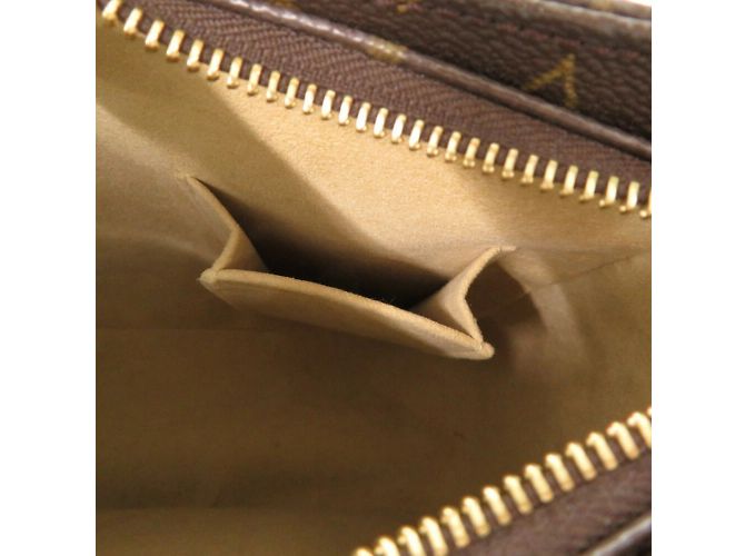 Borsa a Spalla Looping MM Monogramma Louis Vuitton Marrone - vista 8