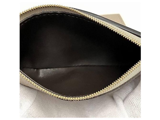 Cartera tri-fold Capucines XS Louis Vuitton - vista 5